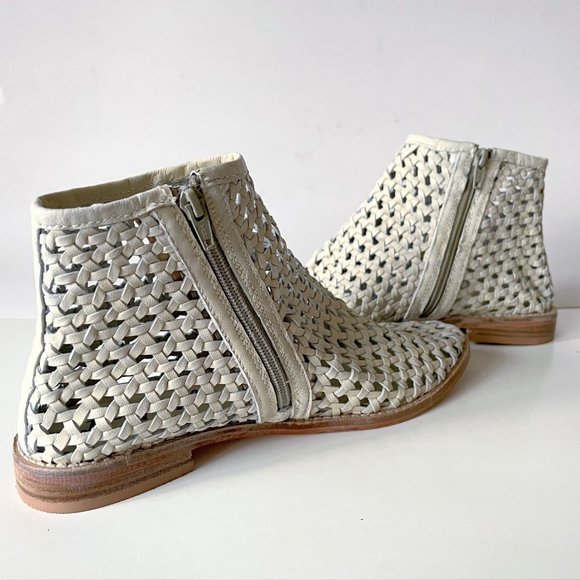 NEW! Free People Leather Woven Shoe boots Bone color, EU 39 (US 8) - Picture 5 of 16